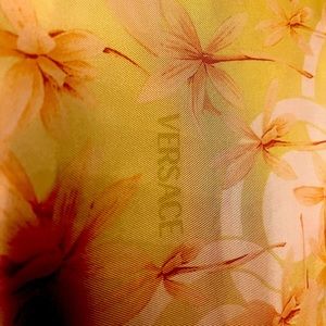 Versace Scarf 33’x33’x33’x33’